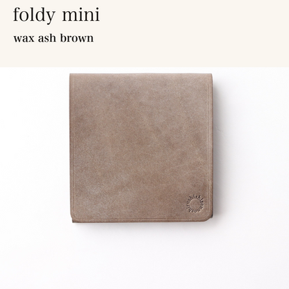 MINCHO-EN-2026-07-30|6953102868635|40674876850331|foldy mini|wax ash brown| 本革財布・革小物 しぜんのしるし