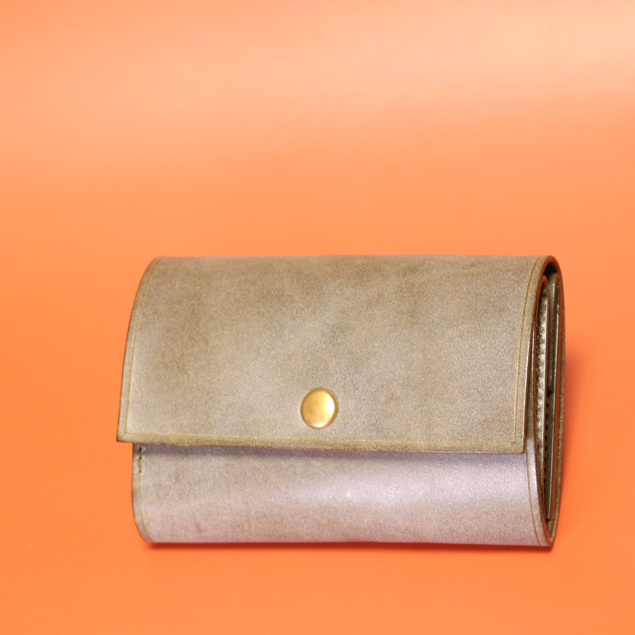- comet S2 - compact trifold wallet