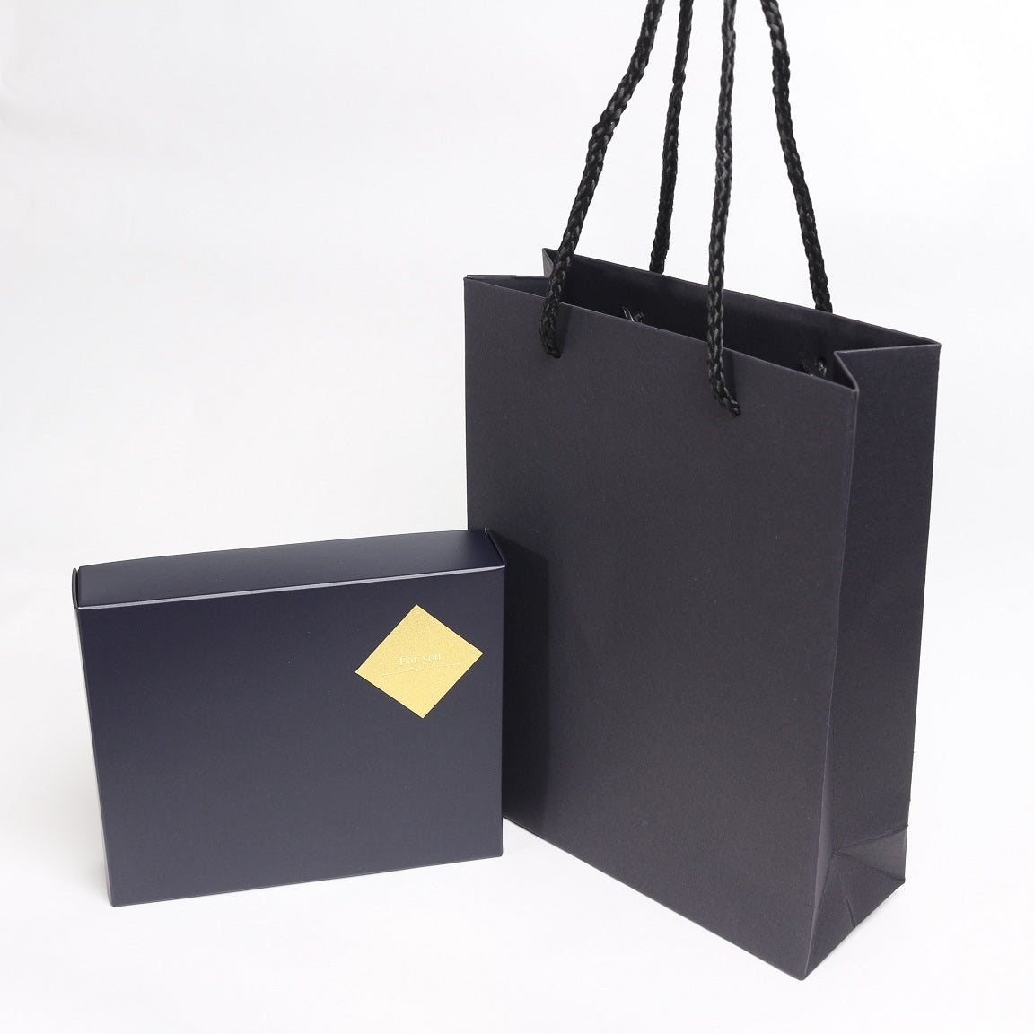 ◆Gift box (with gift bag)